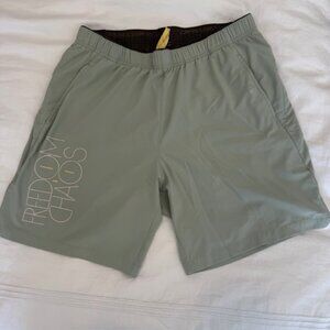 Great condition Roark Run Amok men's short in size Medium